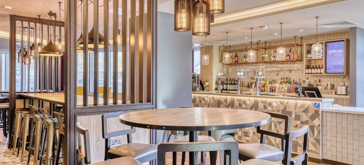 优品迎伦敦金丝雀码头(西港)酒店(Premier Inn London Canary Wharf (Westferry) Hotel)图片