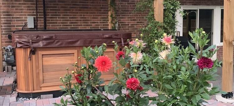 Niagara Riverview&Private pool &Hot Tub (6-8)图片