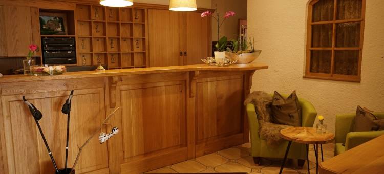 奥兹泽特沃德酒店(Waldhotel Auszeit Mit Restaurant & Café)图片