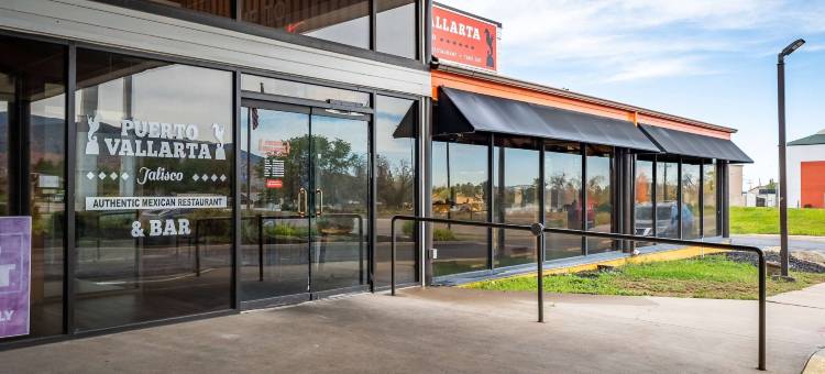 锡达城华美达酒店(Ramada by Wyndham Cedar City)图片