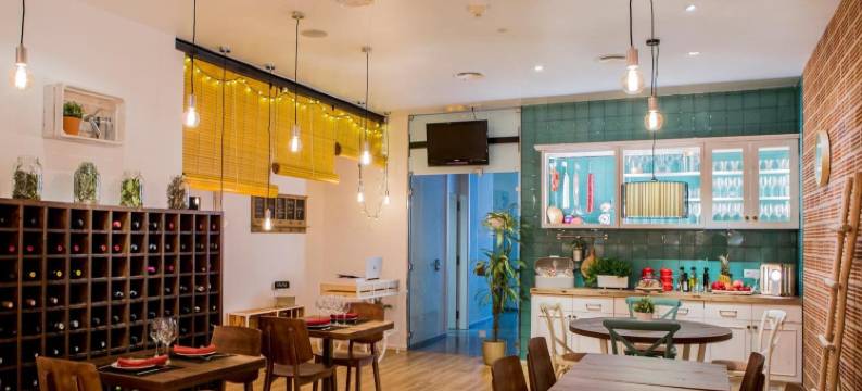 拉克鲁宾馆(Hostal la Creu)图片