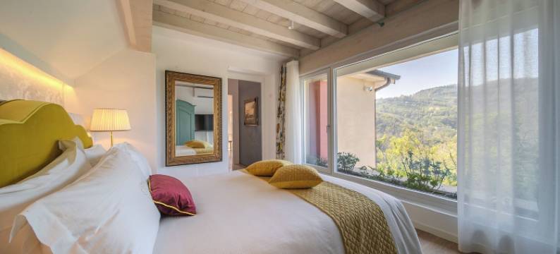 杜奇科尔巴努斯庄园(Tenuta Duchi Corbanus)图片