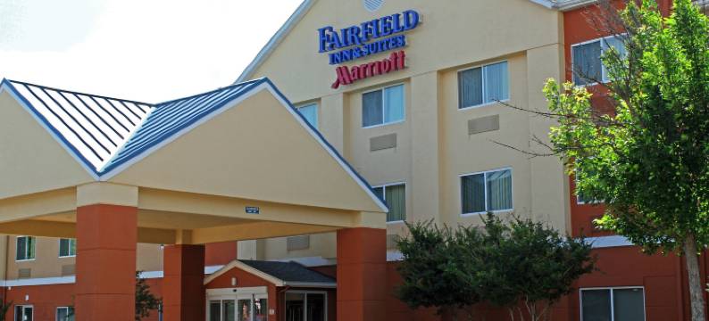 达拉斯中央公园万枫酒店(Fairfield Inn & Suites Dallas Park Central)图片