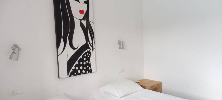 Villa in Cala Tarida with Private Pool & Sea View图片