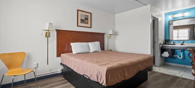 First Heritage Inn Rantoul图片