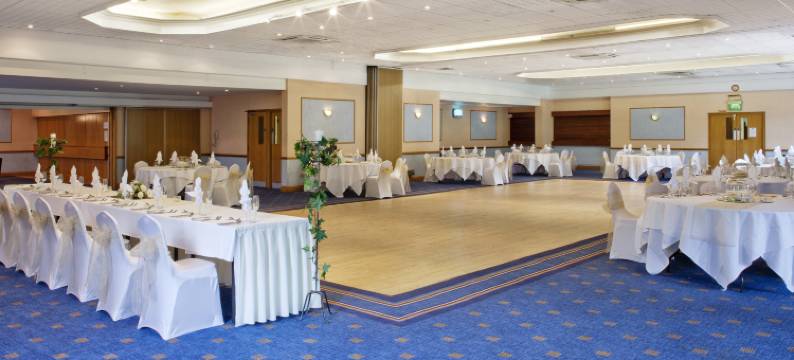 纽波特假日酒店(Holiday Inn NEWPORT by IHG)图片