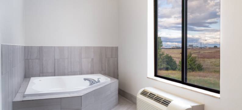 智选假日套房酒店白纪图(Holiday Inn Express & Suites PRATT by IHG)图片