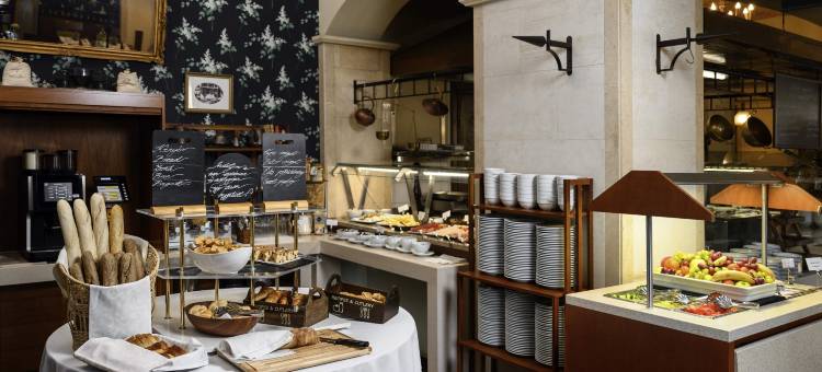 塞克什白堡美居匈牙利国王酒店(Mercure Szekesfehervar Magyar Kiraly)图片