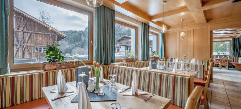 西哈特西罗斯酒店(Seehüter's Hotel Seerose)图片