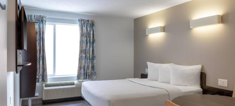 阿尔伯达艾尔德里 6 号汽车旅馆(Motel 6 Airdrie, AB)图片