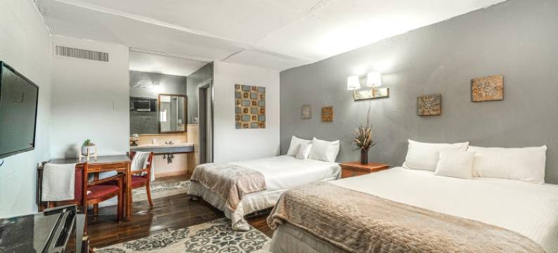 OYO 假日卡普里汽车旅馆及房车公园(OYO Holiday Capri Motel & RV Park)图片