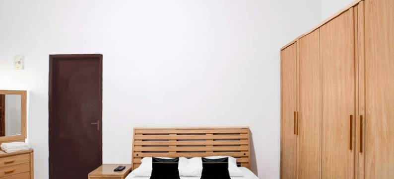 巴厘巴板O酒店靠近塔曼贝鲁昂马杜(原棕榈咖啡旅馆)(Hotel O Balikpapan Near Taman Beruang Madu Formerly Palm Cafe Inn)图片