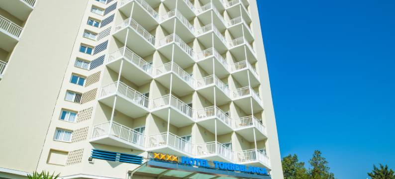 托瑞布兰卡莫纳克酒店(Hotel Monarque Torreblanca)图片