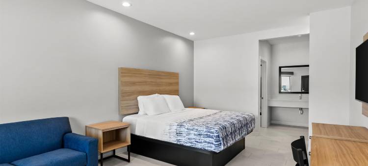 美洲最佳价值旅馆及套房汤博尔大公园大道(Americas Best Value Inn & Suites Tomball Grand Parkway)图片