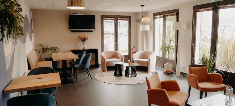 南坎佩尔基里亚德饭店(Kyriad Quimper Sud)图片