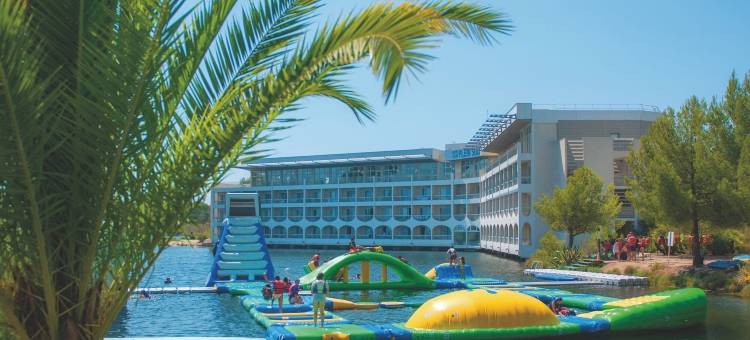 乐普莱因南蓝色假日俱乐部酒店(Hotel Club le Plein Sud Vacances Bleues)图片