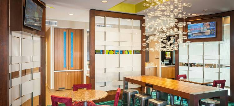 肯纳威克三城SpringHill Suites酒店(SpringHill Suites Kennewick Tri-Cities)图片