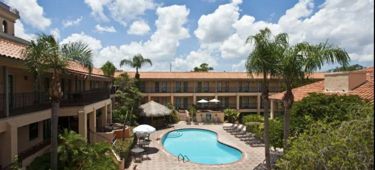 坦帕红屋顶普拉斯套房酒店(Red Roof PLUS+ & Suites Tampa- Busch Gardens)图片