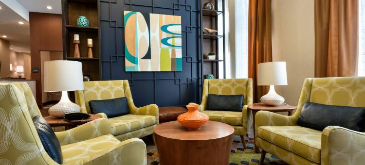 克莱顿/圣路易斯 - 广场区欢朋酒店及套房(Hampton Inn & Suites Clayton/St. Louis-Galleria Area)图片