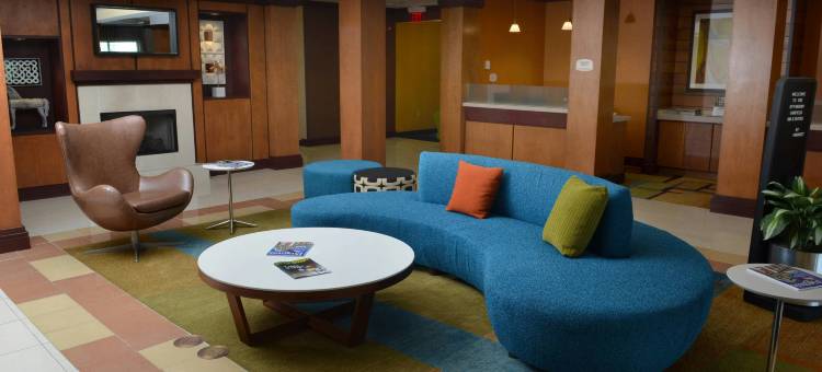 埃芬万豪万枫酒店(Fairfield Inn & Suites Effingham)图片
