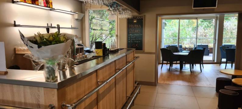 赛安霍特尔-鲁瓦西维勒班特展览公园(Cyan Hotel - Roissy Villepinte Parc des Expositions)图片