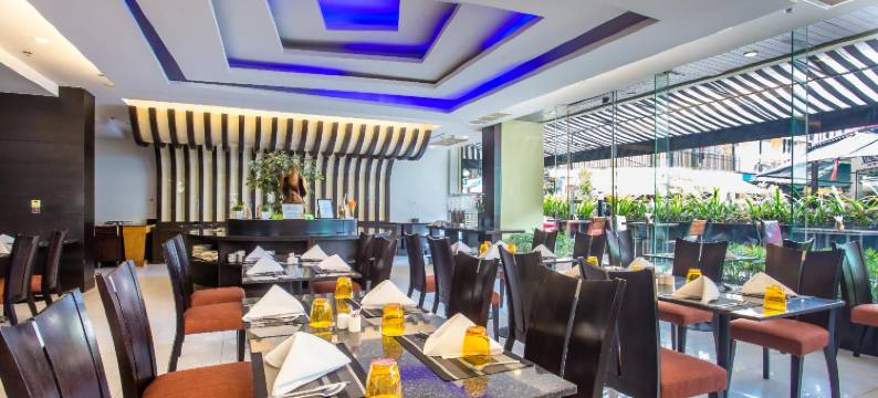 诺沃城大酒店(Nouvo City Hotel)图片