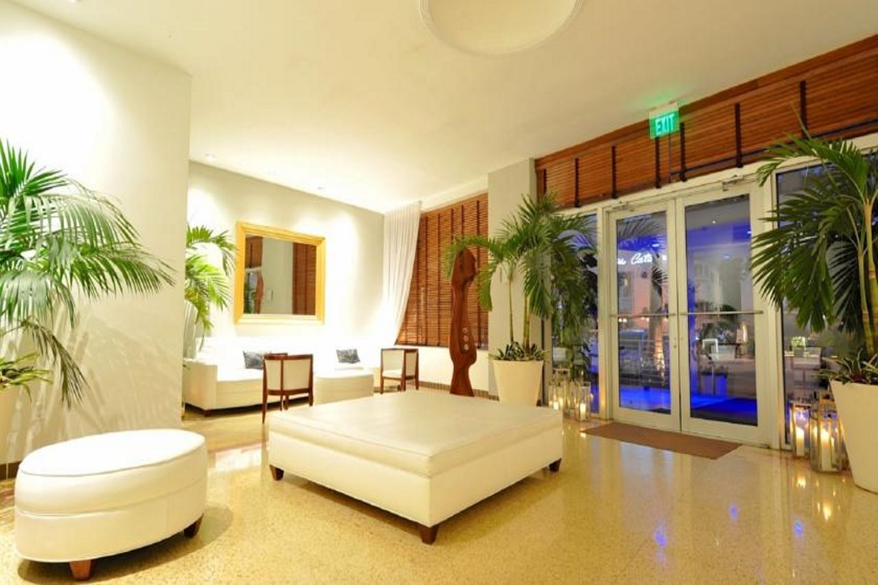 Avalon Hotel Over view