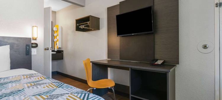 默塞德北6号汽车旅馆(Motel 6 Merced, CA - North)图片