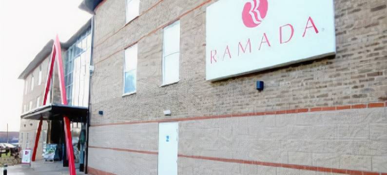 伦敦斯坦斯特德机场温德姆华美达酒店(Ramada by Wyndham London Stansted Airport)图片
