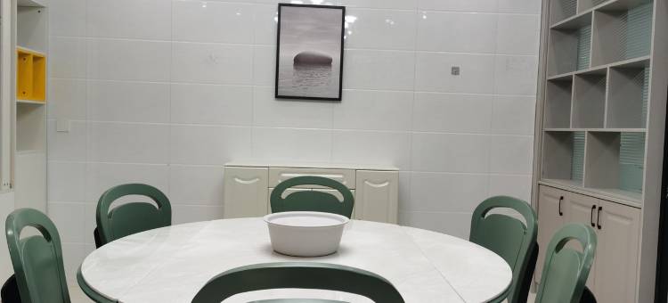 碧桂园的小房东公寓(德圣街1号分店)图片