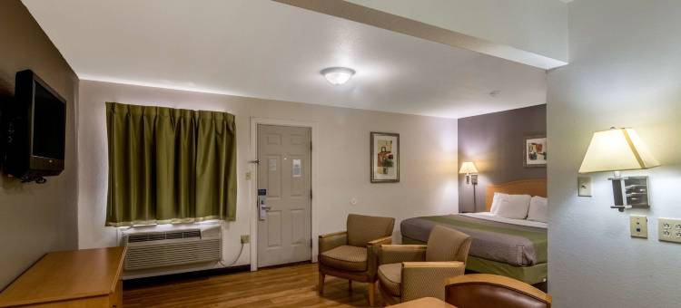 拉伯克, 德州-蓝帽花-医学中心套房酒店(Blue Bonnet Suites -Lubbock, TX - Medical Center)图片
