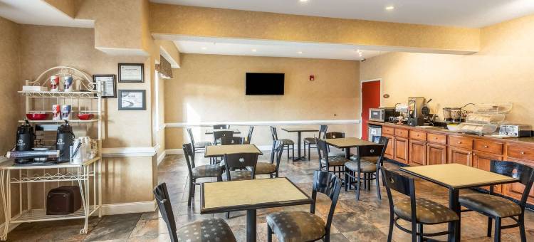 伊克诺套房旅馆(Econo Lodge Inn & Suites)图片