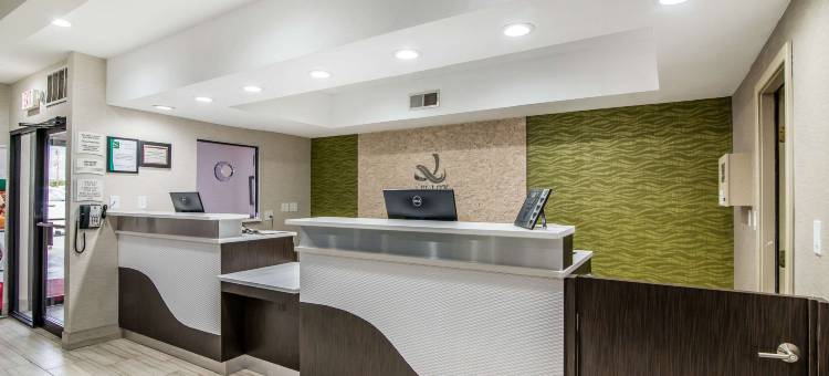 白沙国家公园附近-品质套房酒店(Quality Inn & Suites Near White Sands National Park)图片