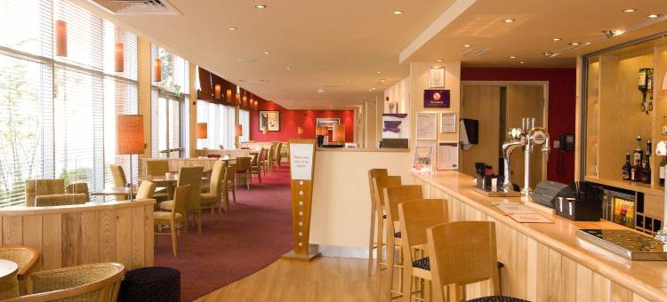 雷丁中心普瑞米尔酒店(Premier Inn Reading Central)图片