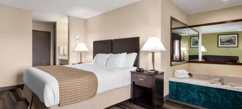 门罗呗盟套房酒店(Baymont by Wyndham Monroe)图片