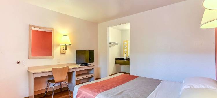 皮诺尔6号汽车旅馆(Motel 6 Pinole, CA)图片