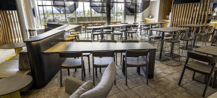 安大略机场-兰丘库卡蒙加万豪SpringHill Suites酒店(SpringHill Suites Ontario Airport/Rancho Cucamonga)图片