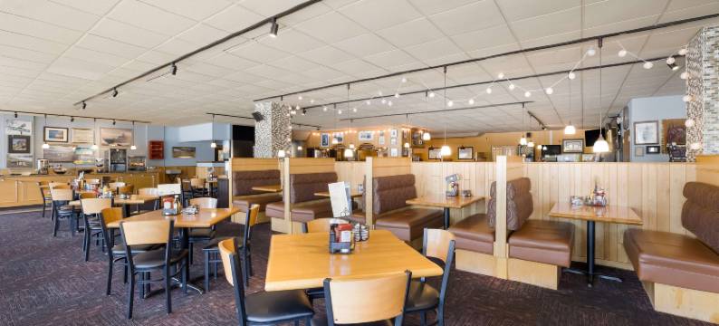 马里内特河畔贝斯特韦斯特酒店(Best Western Riverfront Inn)图片