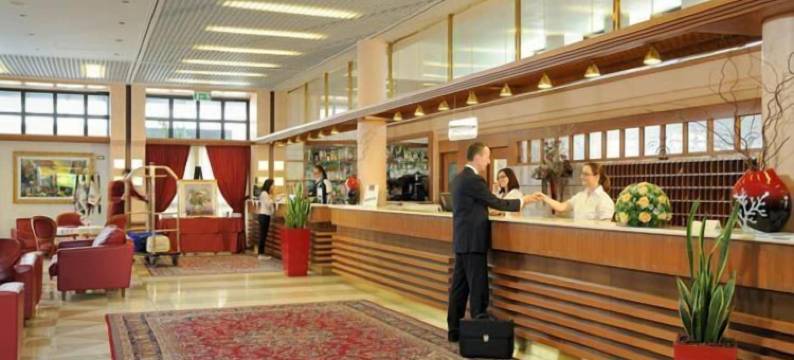 拉秋莎切蒂大酒店(Grand Hotel la Chiusa di Chietri)图片