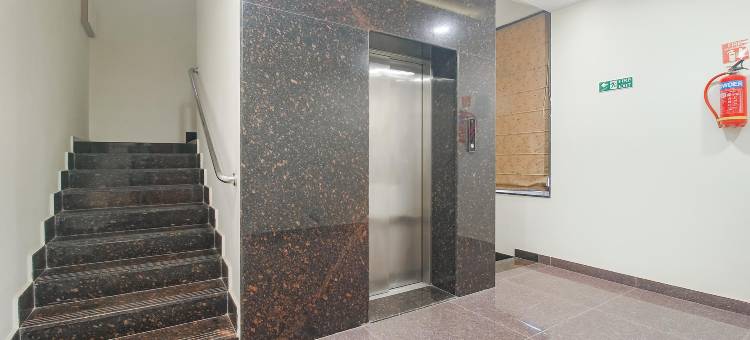 Treebo Virat Residency, US Consulate图片