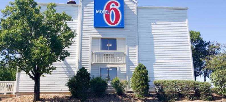 马里兰高地圣路易斯6号汽车旅馆(Motel 6 Maryland Heights, MO)图片
