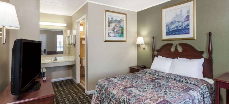 勒诺城温德姆戴斯酒店(Days Inn by Wyndham Lenoir City)图片