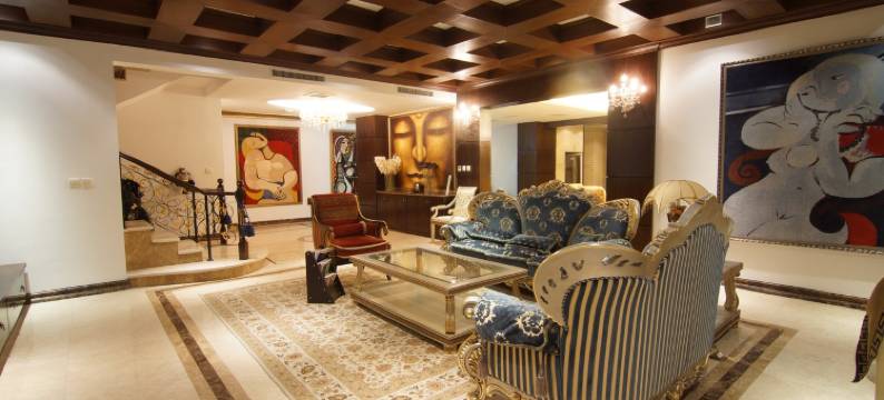 房东海景18度假别墅(鞍山路分店)图片