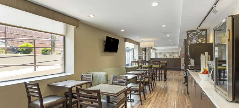 布鲁克林 - 康尼岛贝斯特韦斯特酒店(Best Western Brooklyn-Coney Island Inn)图片