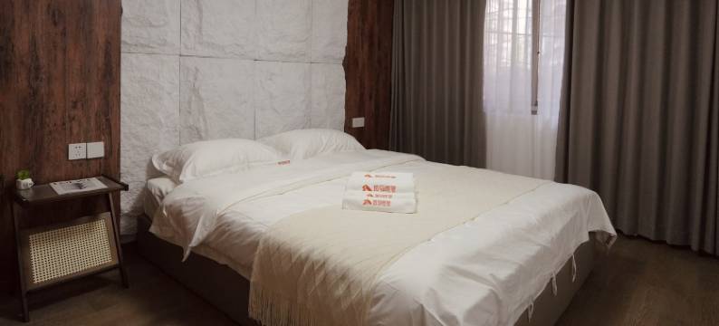 斑马蟹老板公寓(观音桥街分店)图片