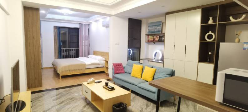 鱿鱼丝房东公寓(逸康路分店)图片