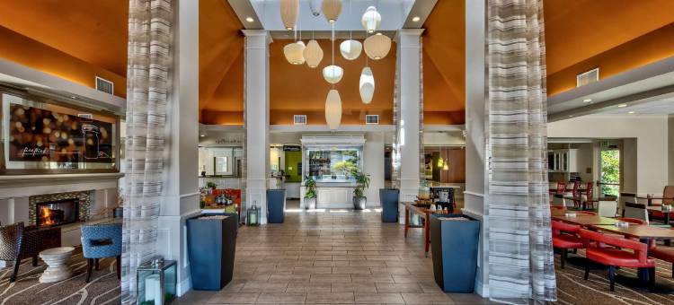 伯明翰/湖岸希尔顿花园酒店(Hilton Garden Inn Birmingham/Lakeshore Drive)图片