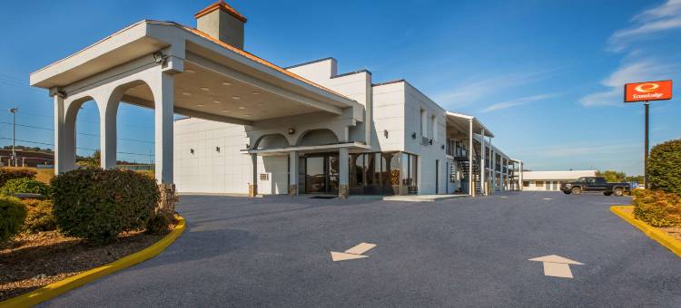 莫里斯敦 I-81 & I-40 斯普利特白松伊克诺旅馆(Econo Lodge White Pine Morristown I-81 & I-40 Split)图片