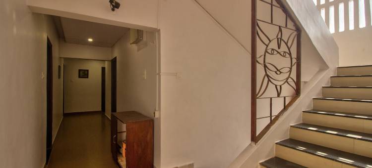 Fabhotel 舒适住宿(FabHotel Comfort Stays - Nr Miramar Beach)图片