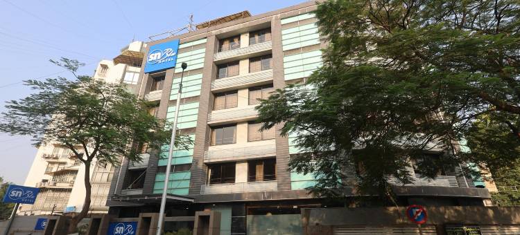 德夫艾迪酒店(Dev Aadi Hotel)图片